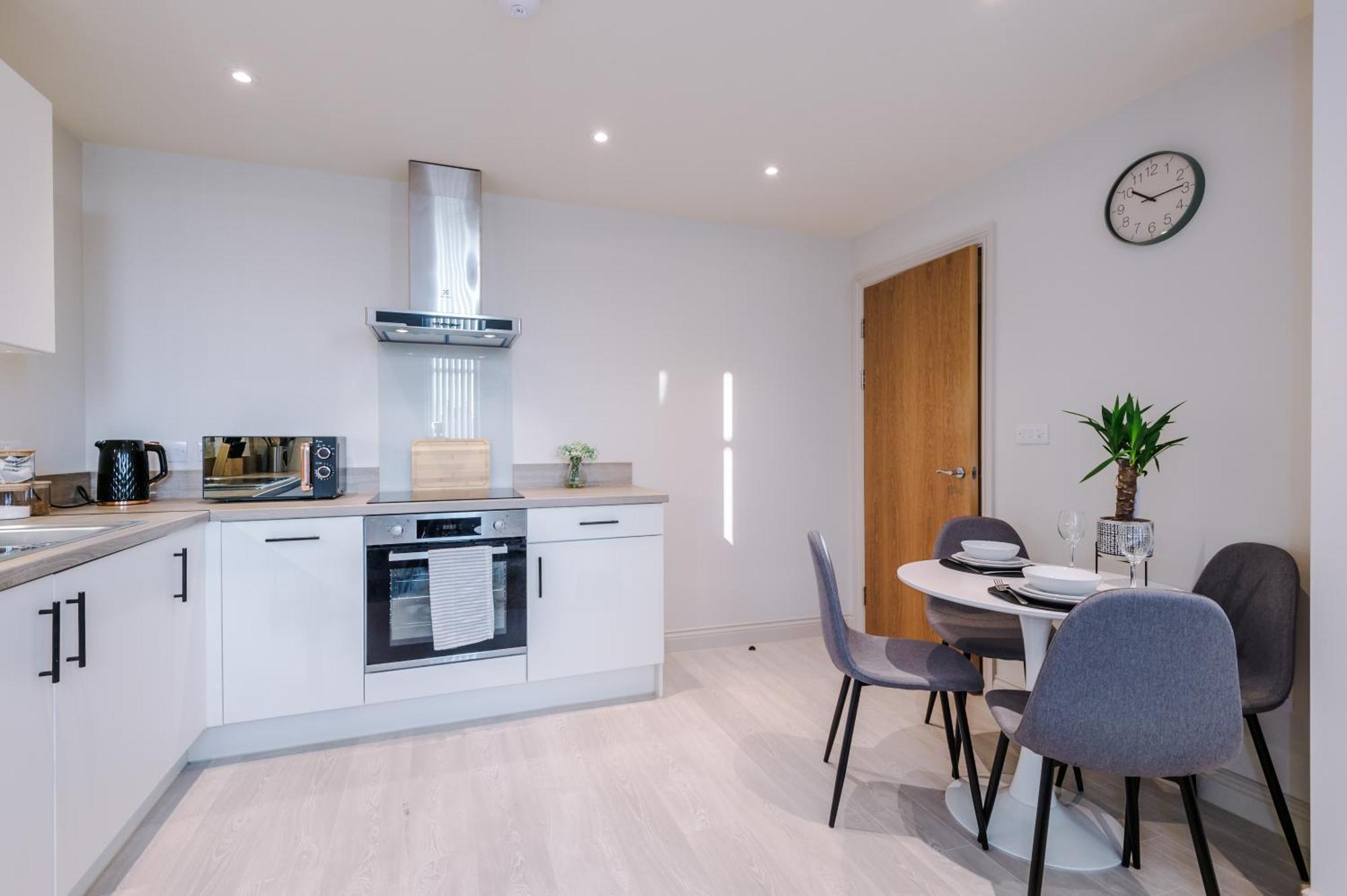 Near University - Modern Flat In Leeds By Purestay Bagian luar foto